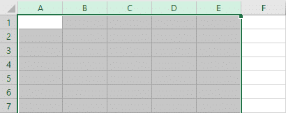 Выделите первые пять столбцов на листе Excel